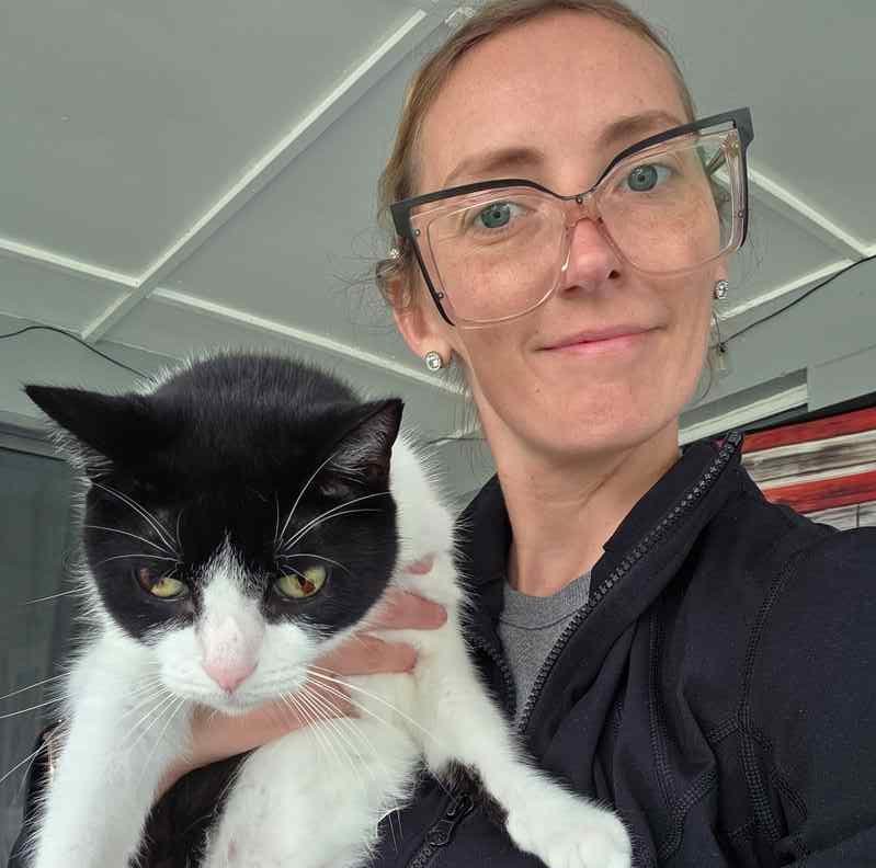 Sydney C Clearwater FL cat dog sitter